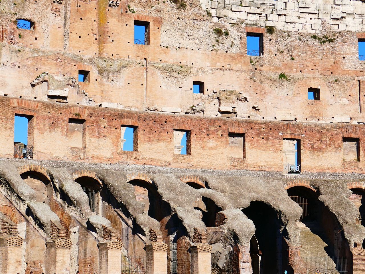 The Fall of the Western Roman Empire - Key Factors